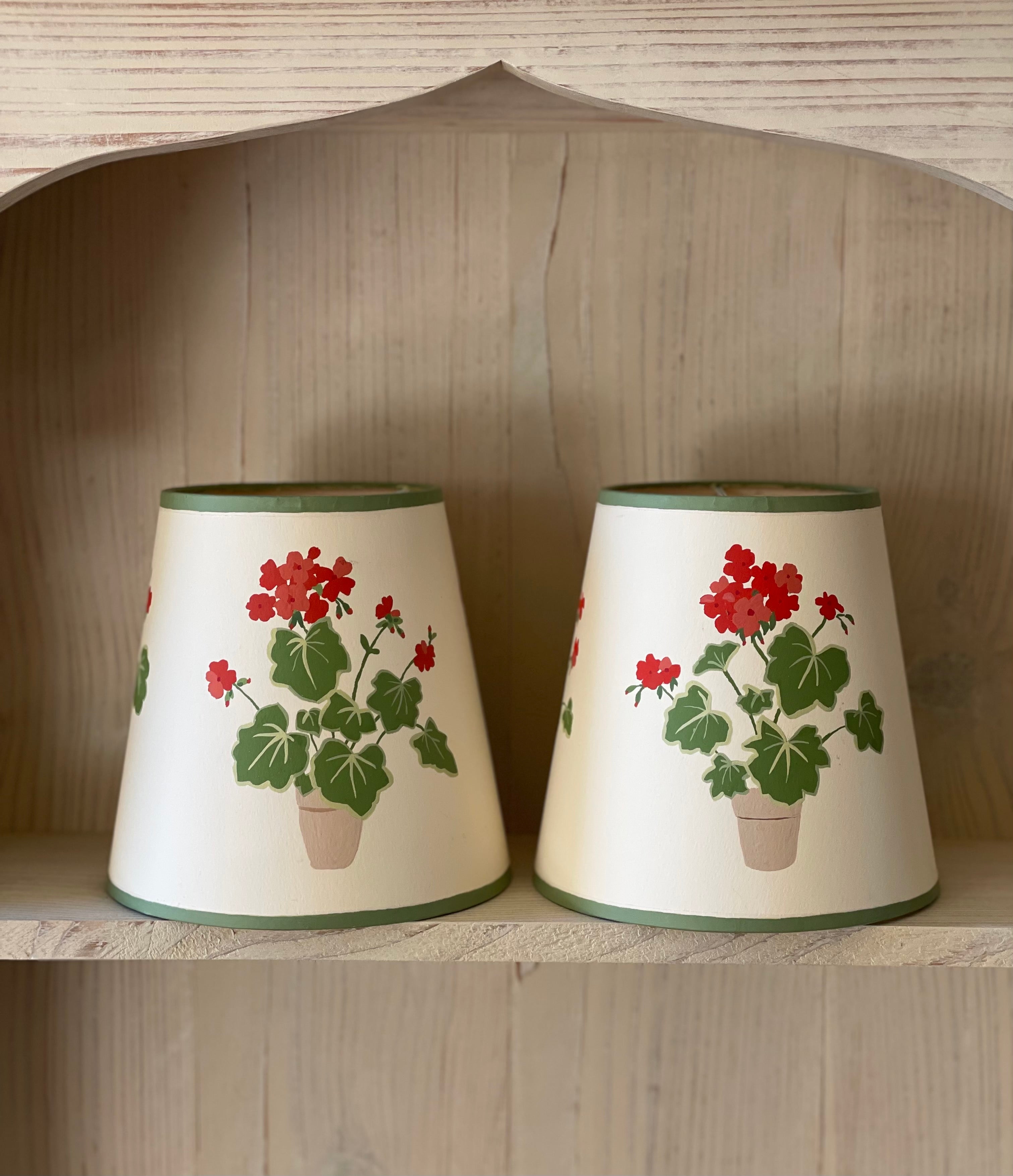 potted geraniums lampshades